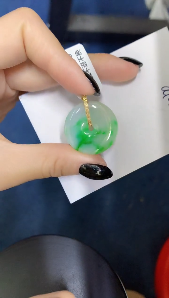 【闪购商品】翡翠颈饰18K金镶嵌00000000000