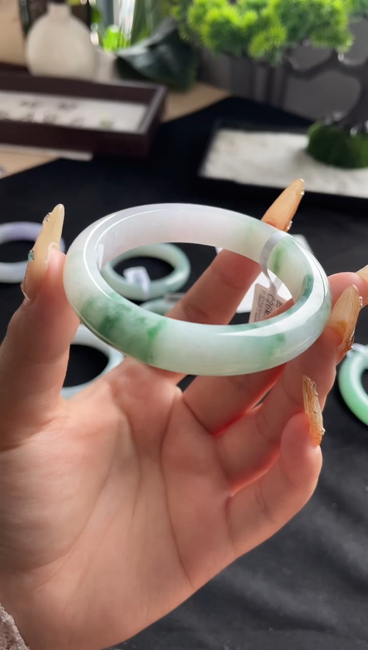 未镶嵌手镯翡翠三天鉴赏期