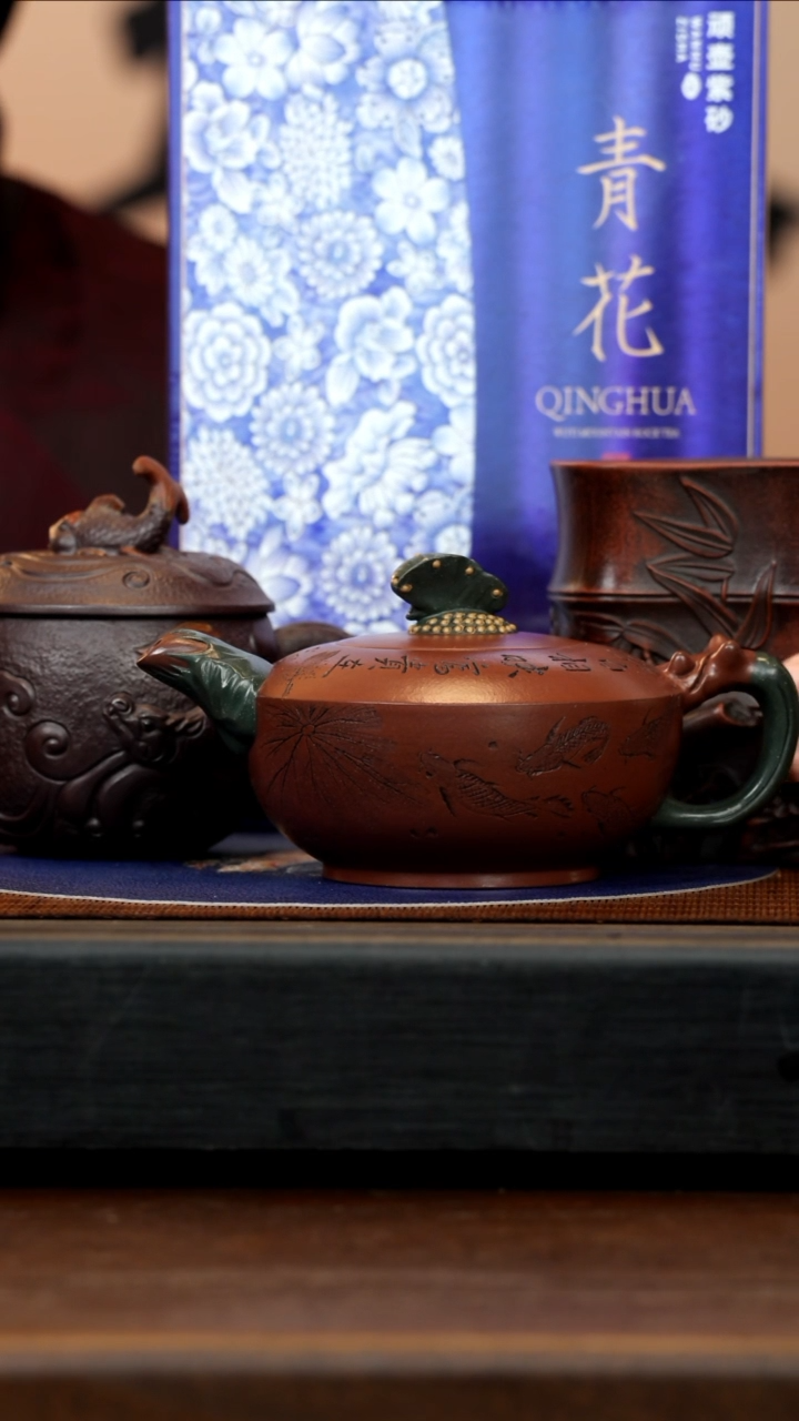 【闪购商品】紫砂茶壶ZCP 红清水 彩蝶壶 430cc