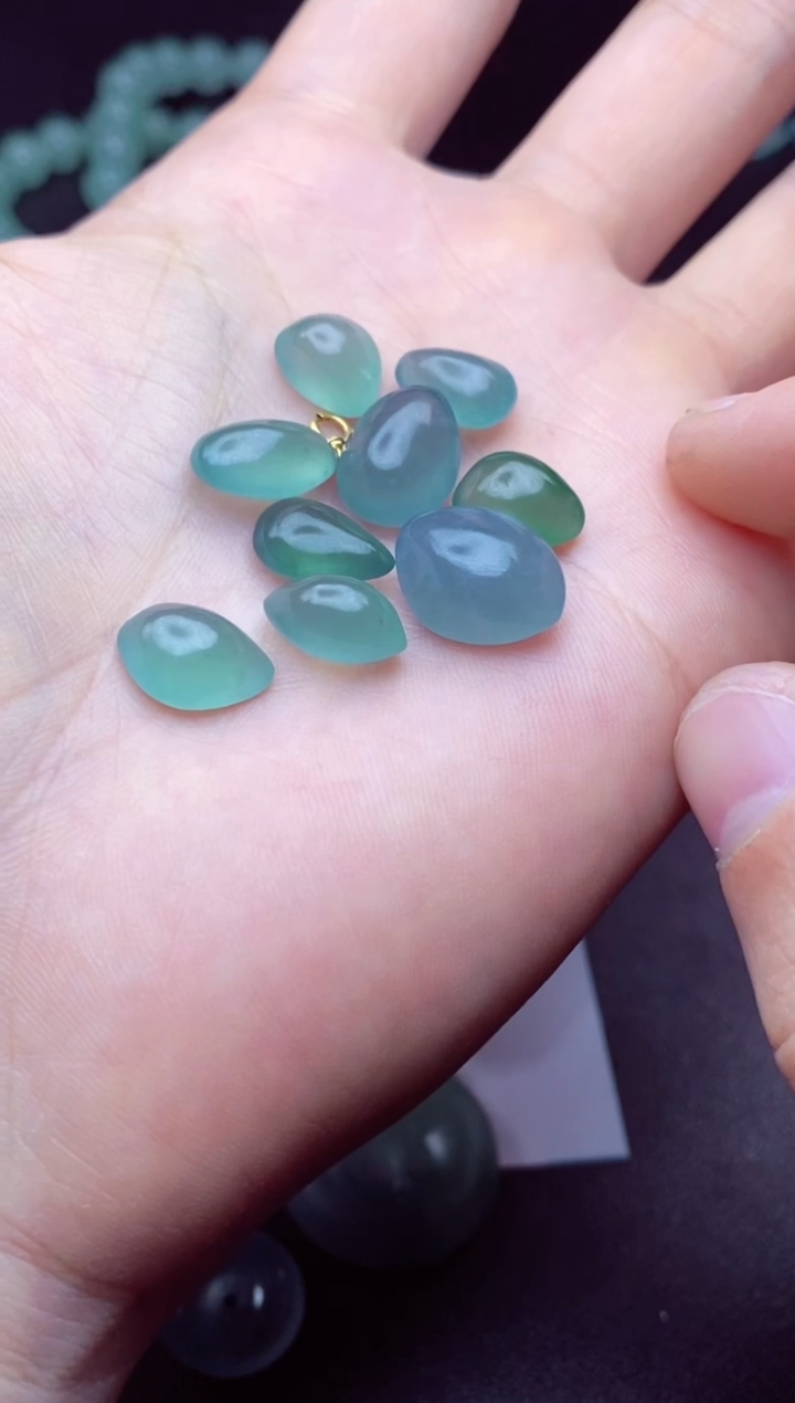 未镶嵌定制翡翠小*a货翡翠