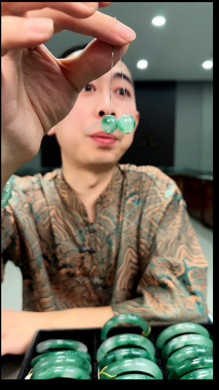 银S925镶嵌石英质玉耳坠敬*1