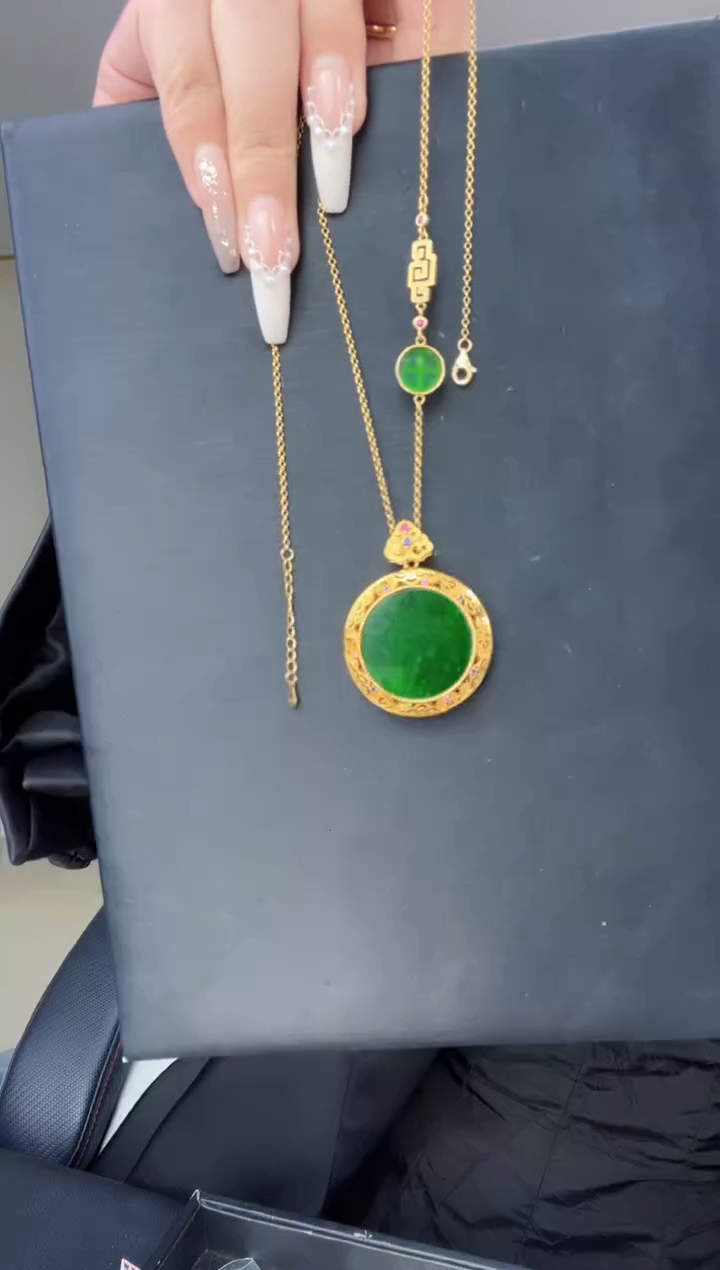 【闪购商品】翡翠吊坠(赠链)银S925镀金镶嵌天然缅甸翡翠A货吊坠