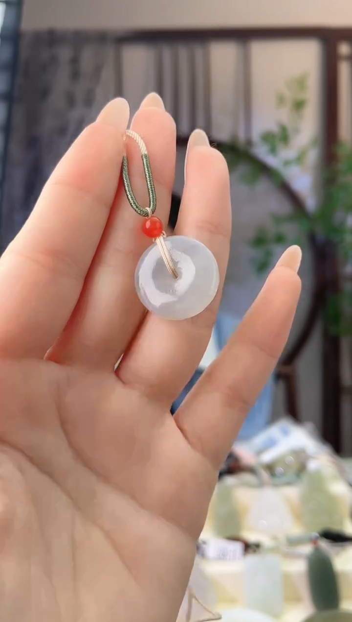 颈饰未镶嵌和田玉扣 无