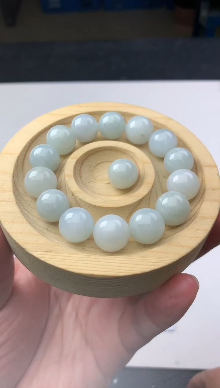 【闪购商品】翡翠未镶嵌颈饰珠子13