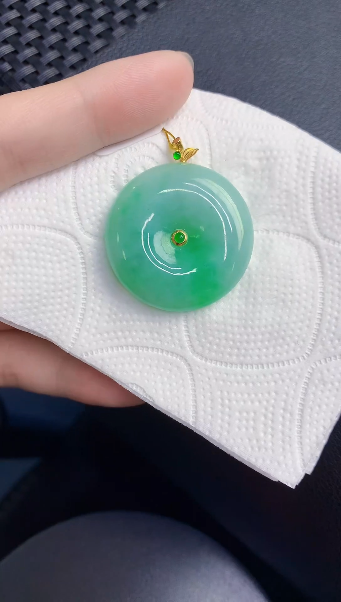 颈饰18K金镶嵌翡翠天然翡翠缅甸A货