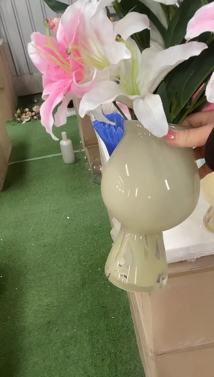 【闪购商品】118 M1