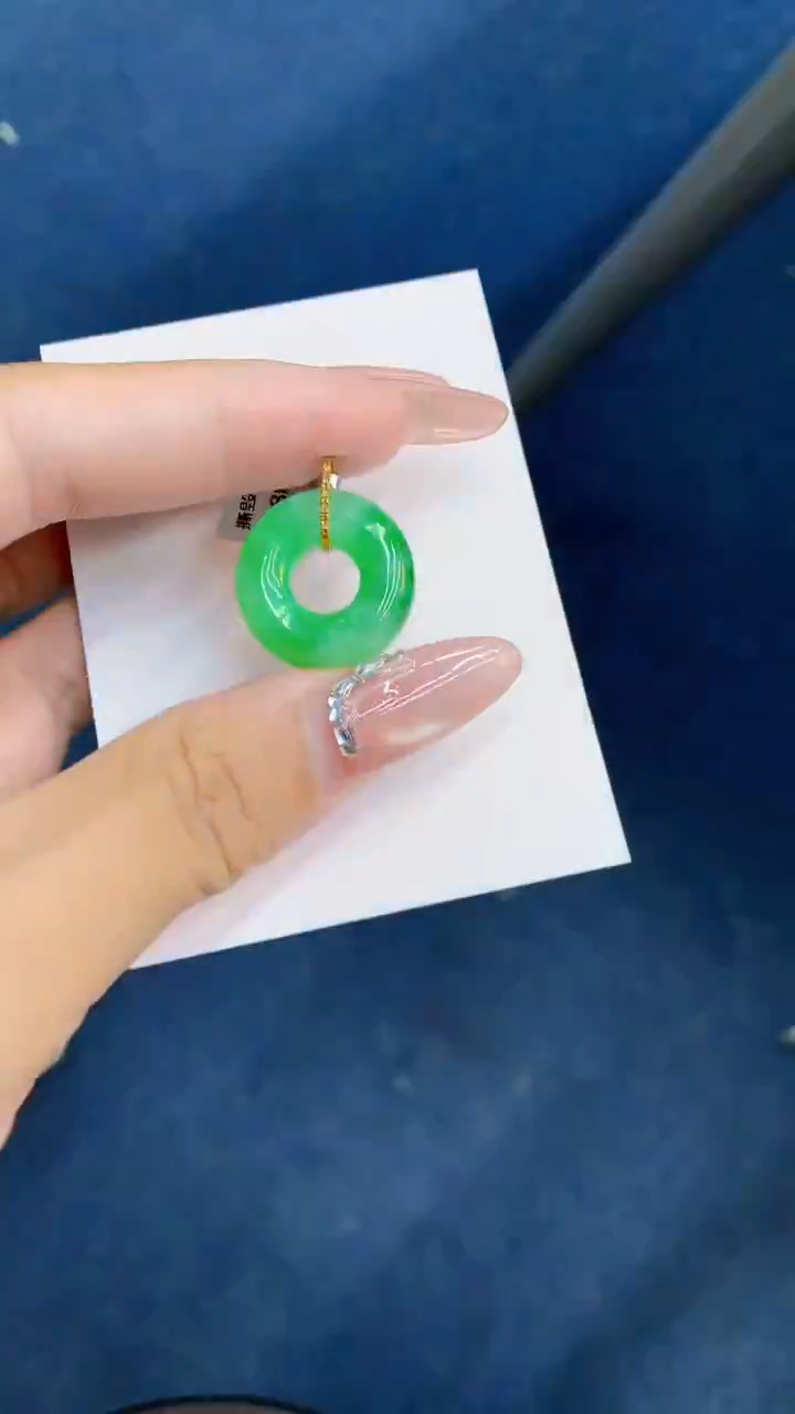 翡翠18K金镶嵌吊坠(不含链)1