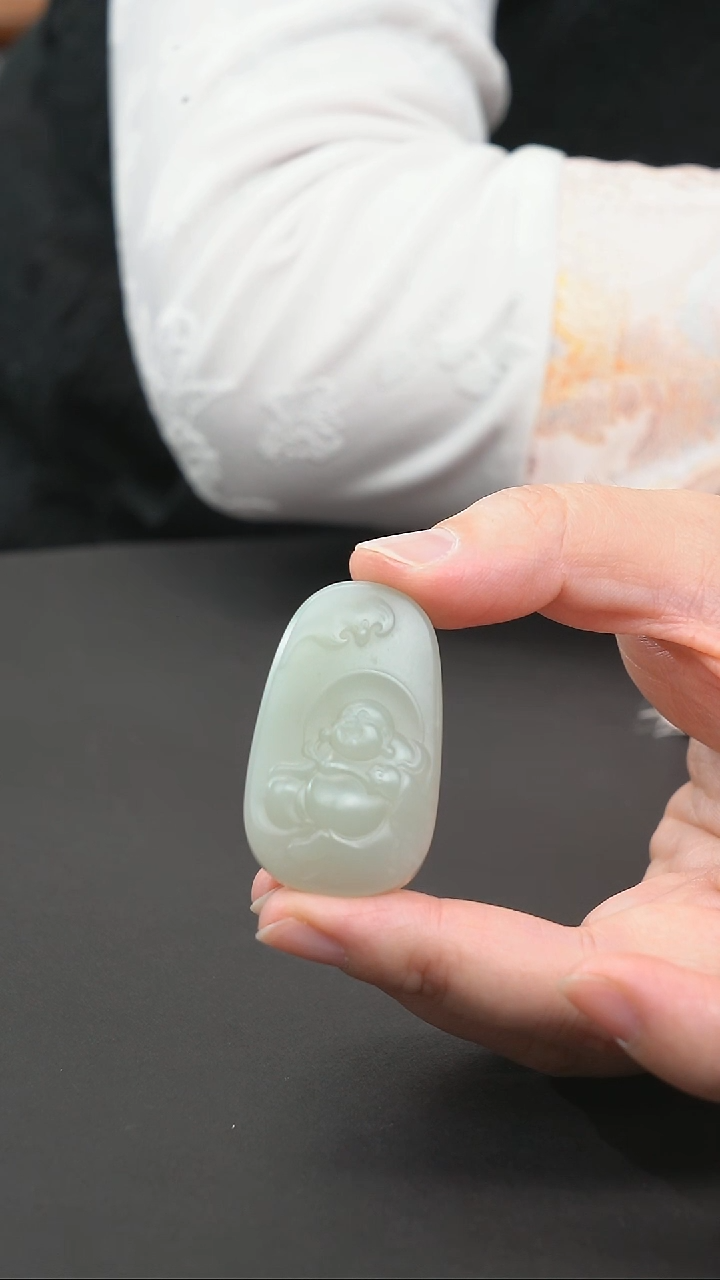 【闪购商品】和田玉颈饰未镶嵌佛