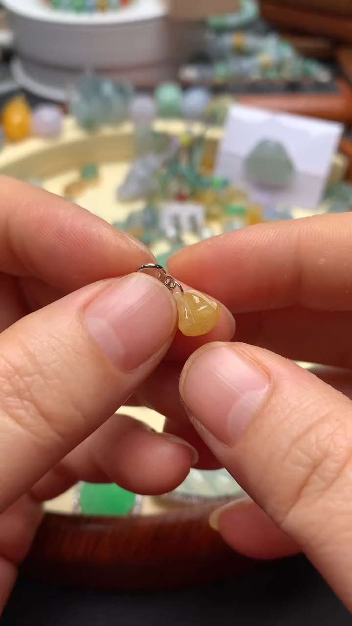 【闪购商品】翡翠颈饰银S925镶嵌翡翠镶嵌莲蓬