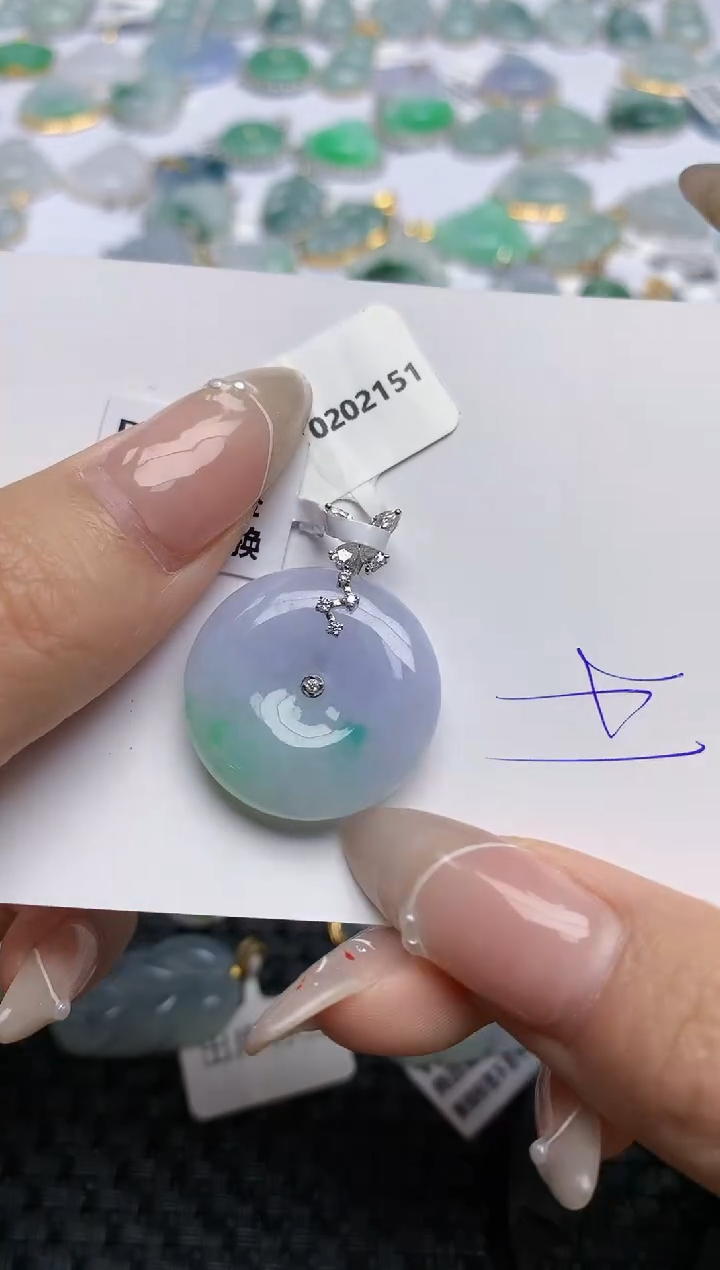 【闪购商品】翡翠颈饰18K金镶嵌天然翡翠A货