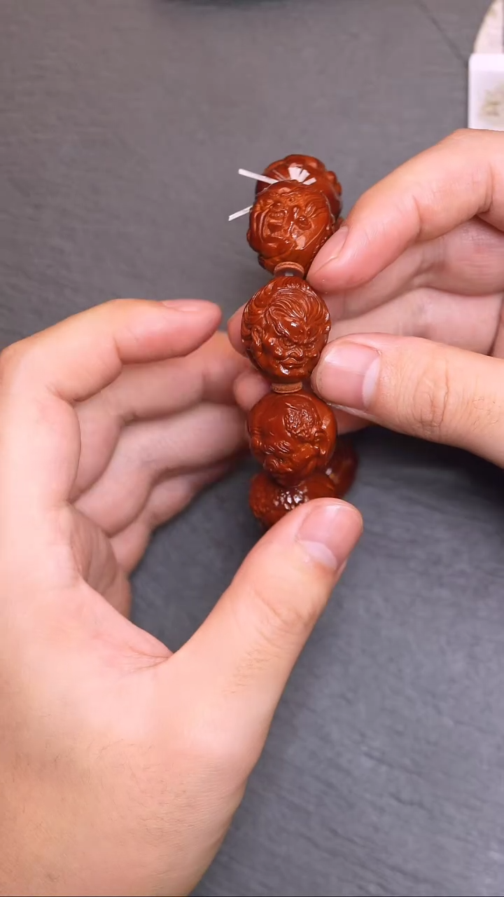 【闪购商品】橄榄核吊坠罗汉回血7号