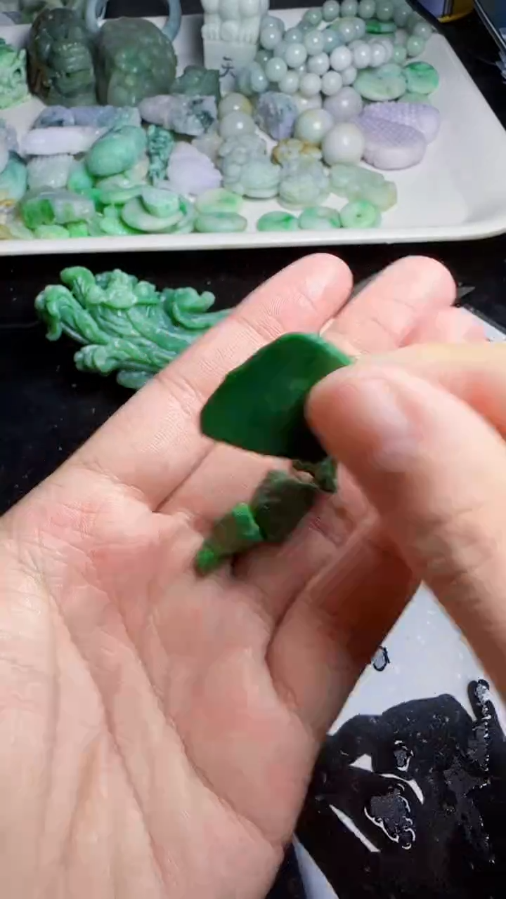 颈饰未镶嵌翡翠042