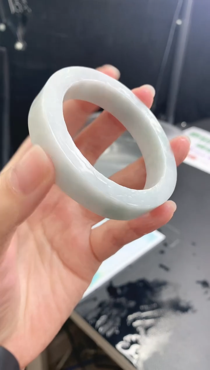 【闪购商品】定制翡翠手镯未镶嵌6 55-56正