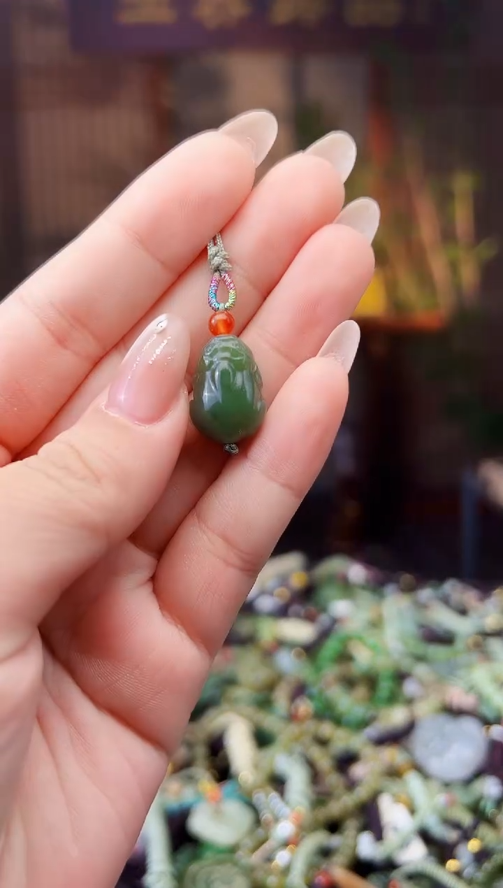 颈饰未镶嵌和田玉多样性发货拍一发一