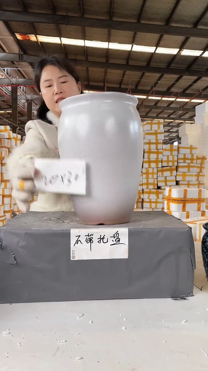 【闪购商品】红陶宜兴紫砂花盆20*30