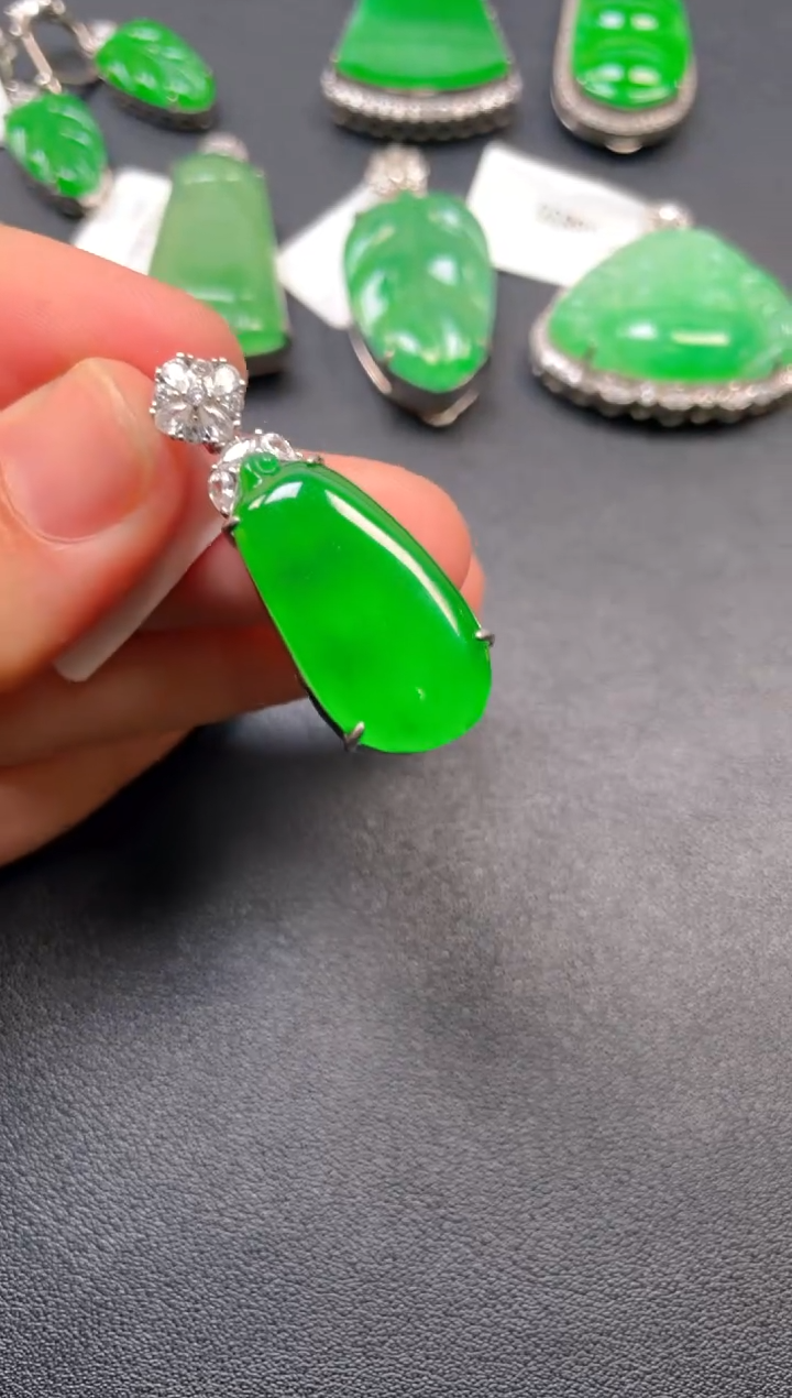 吊坠(不含链)银S925镶嵌翡翠吊坠