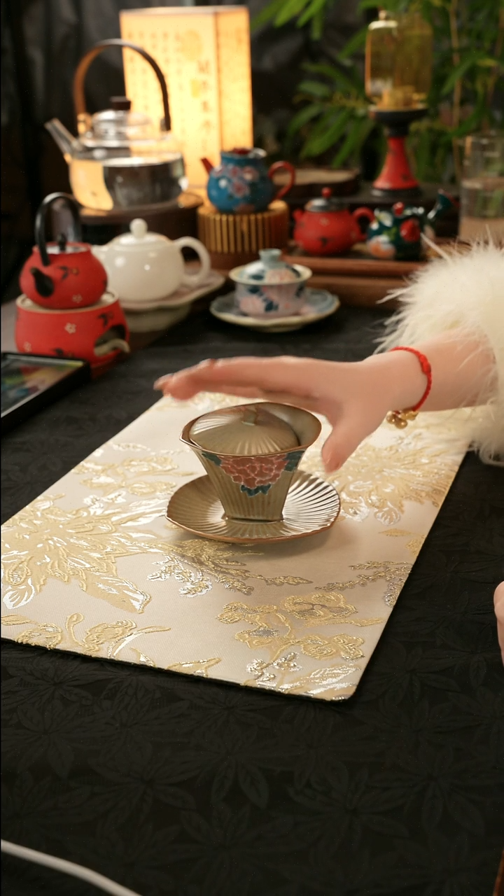 青云茶斋陶瓷茶具绣球花三才盖碗/