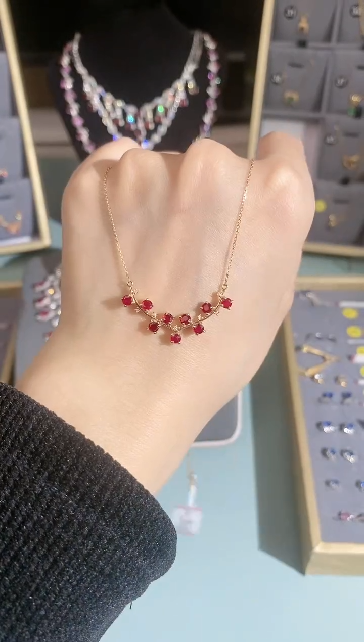 【闪购商品】红宝石颈饰18K金镶嵌项链