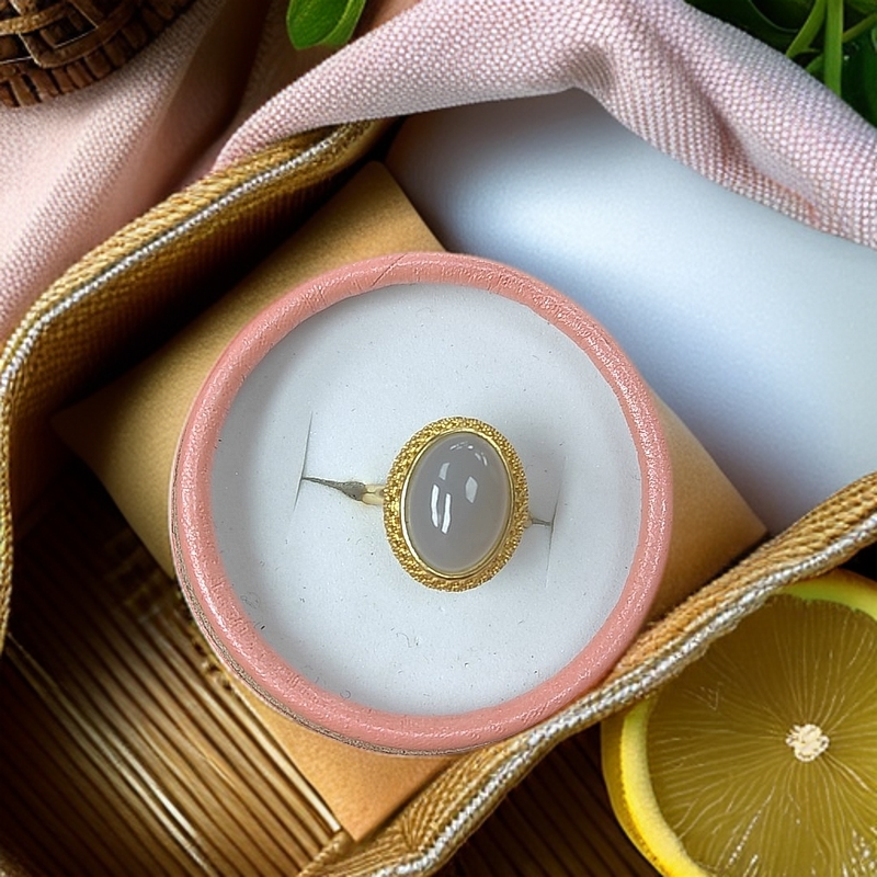 精品和田玉烟紫戒指