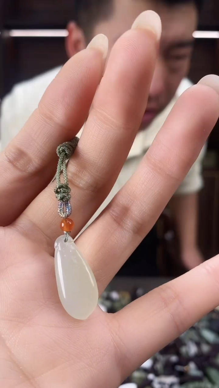 【闪购商品】和田玉颈饰未镶嵌多样性发货，拍一发一