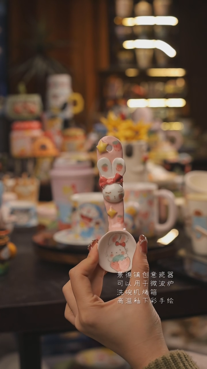 景德镇釉下彩绘设计师款式陶瓷