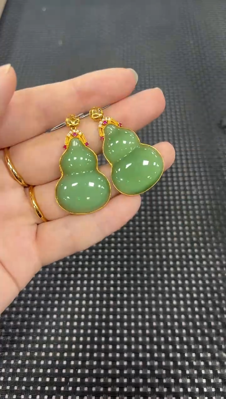 和田玉18K金镶嵌颈饰（多样性发一件）2877