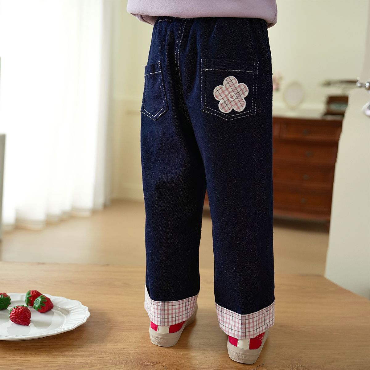 现货【小花格子牛仔】女童7671纯棉裤秋款2025女宝直筒裤百搭牛仔裤