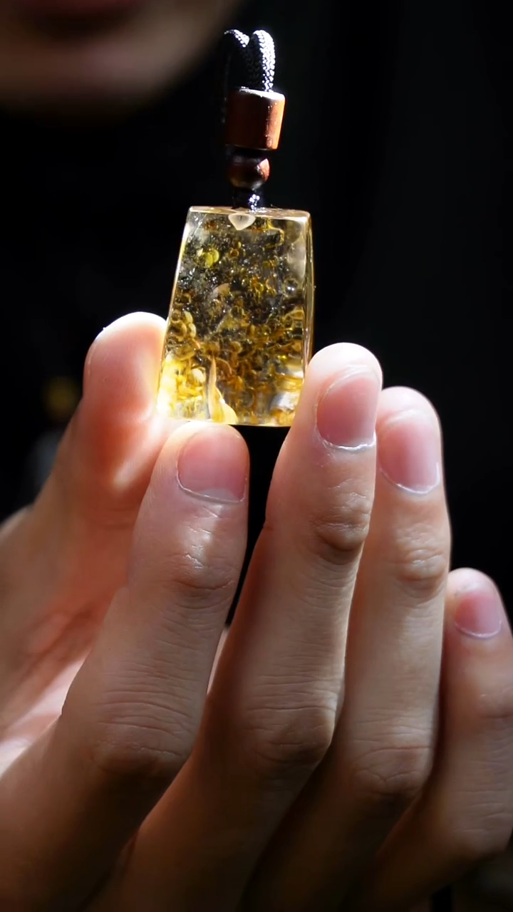 吊坠(赠链)未镶嵌水晶水晶