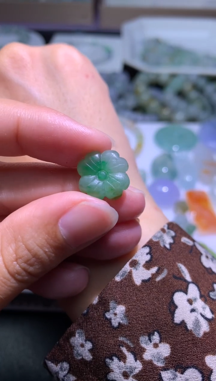 【闪购商品】定制翡翠未镶嵌毛货