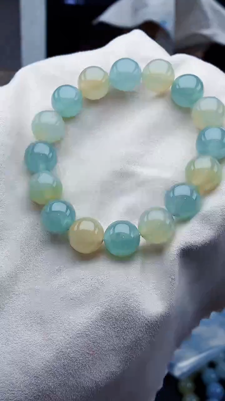 未镶嵌定制翡翠随***?毛货需精细抛光拍一发一（多样性发货）