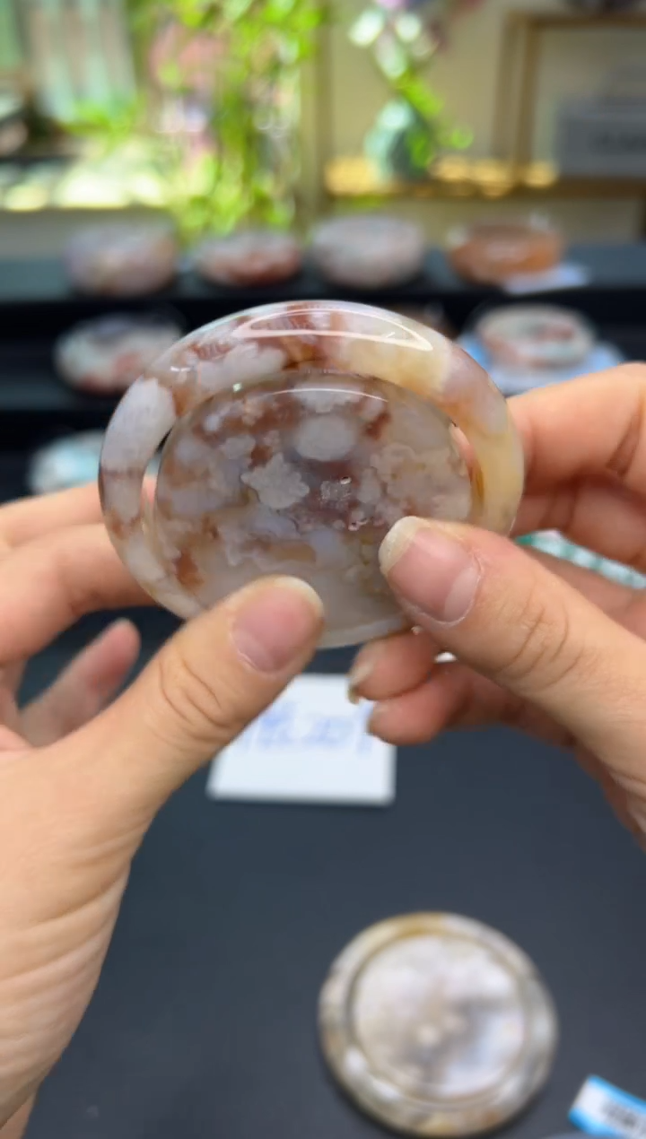 【闪购商品】石英质玉手镯未镶嵌A1510(52圈赠送镯心)