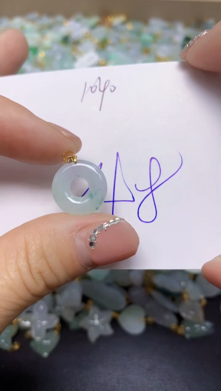 【闪购商品】翡翠挂件18K金镶嵌 天然翡翠A货