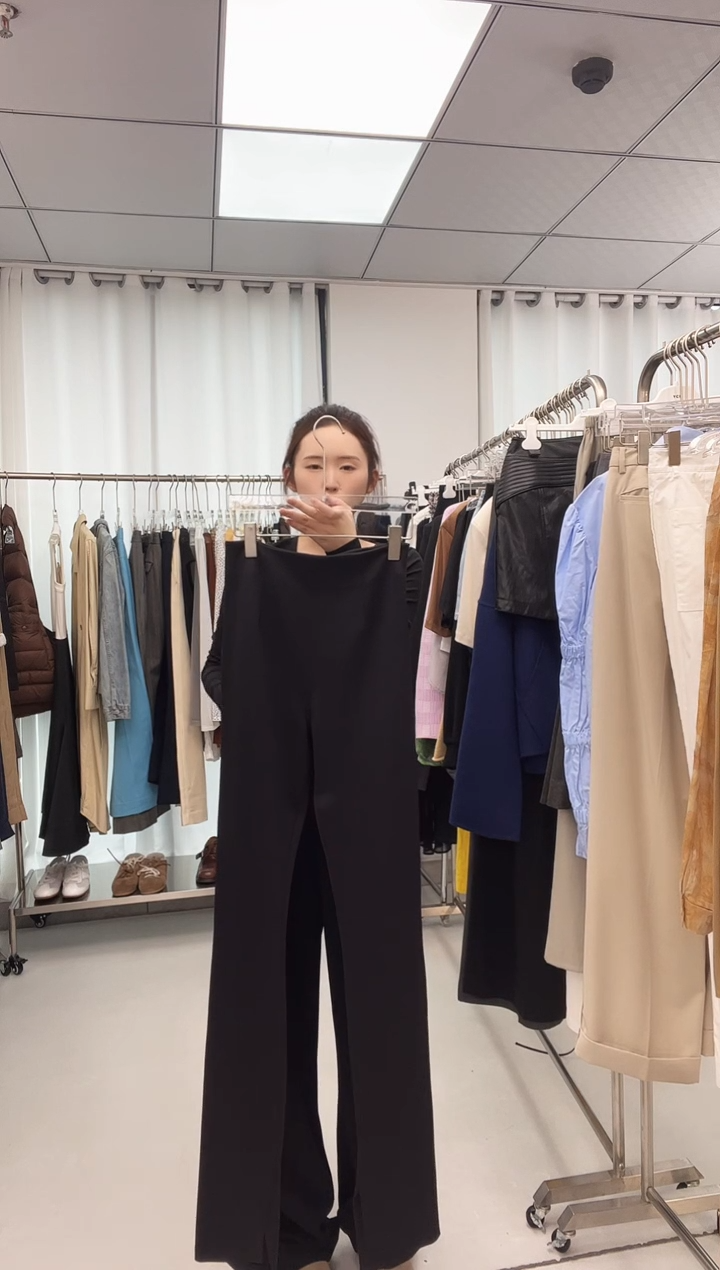 编号077 设计师品牌修身长款 高个子穿  已开价