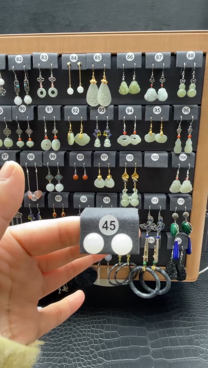 【闪购商品】和田玉耳饰银S925镶嵌0045