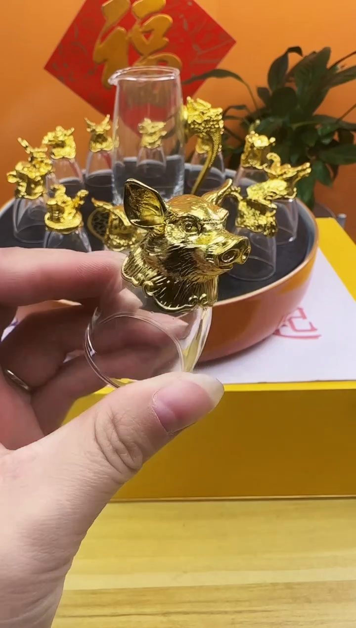 【闪购商品】猪   哈哈哈哈哈哈哈