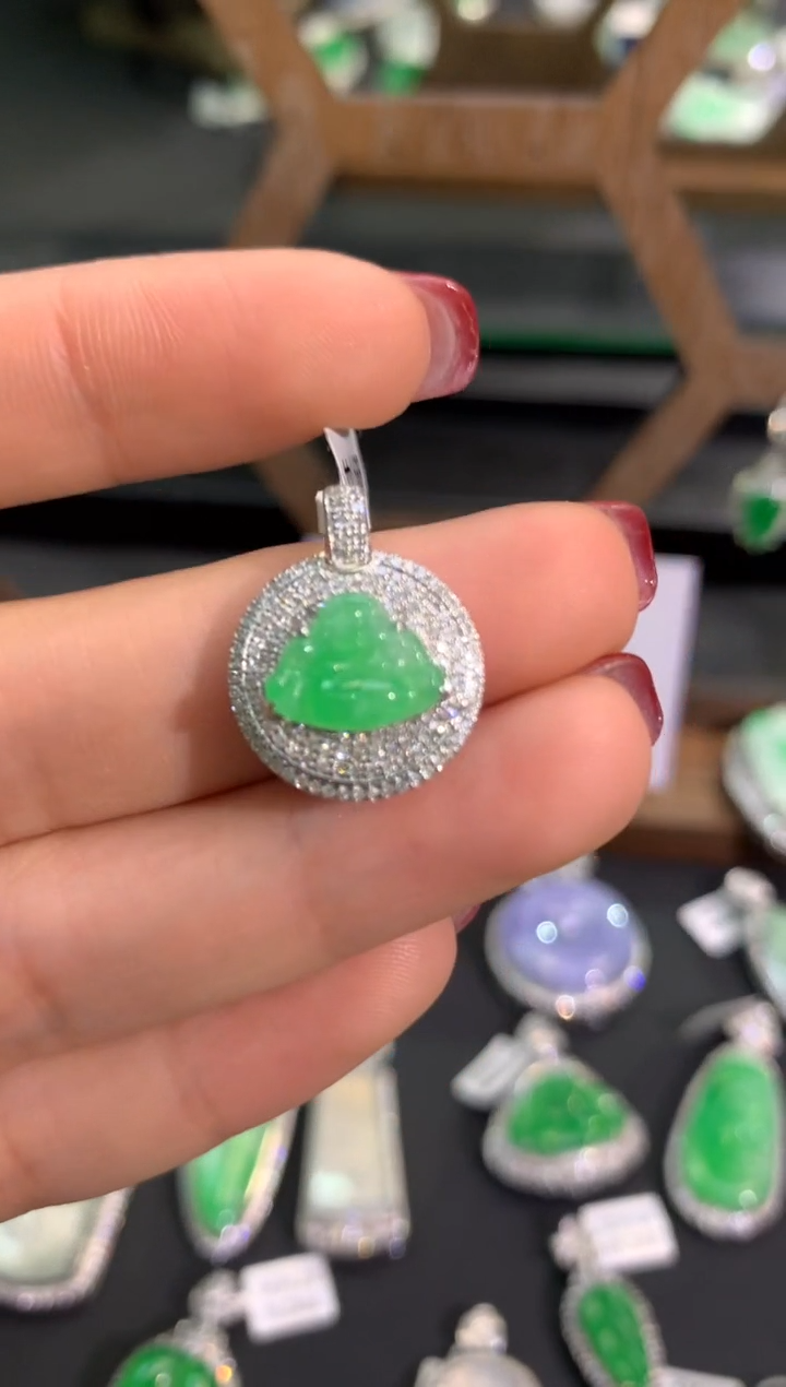 【闪购商品】翡翠吊坠(不含链)18K金镶嵌吊坠