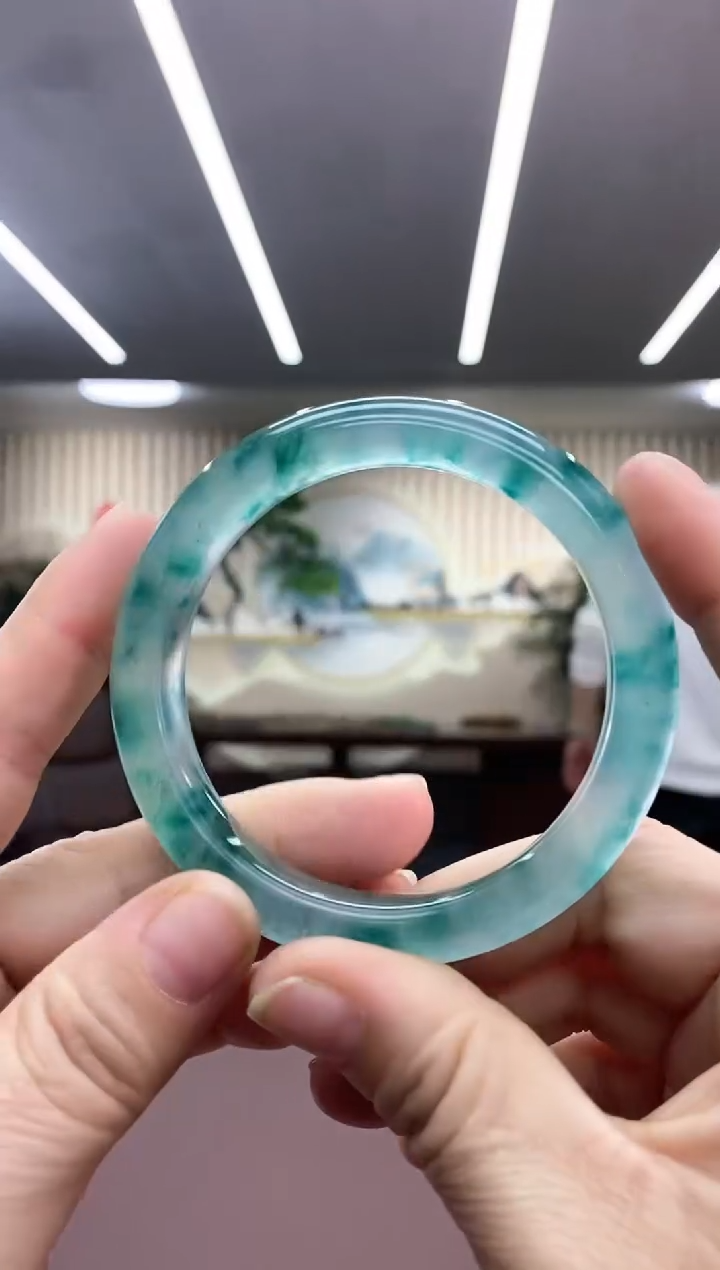 【闪购商品】石英质玉手镯合金手镯