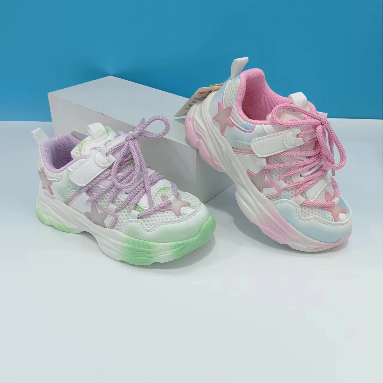 200-300编号直播间专用儿童休闲运动运动鞋