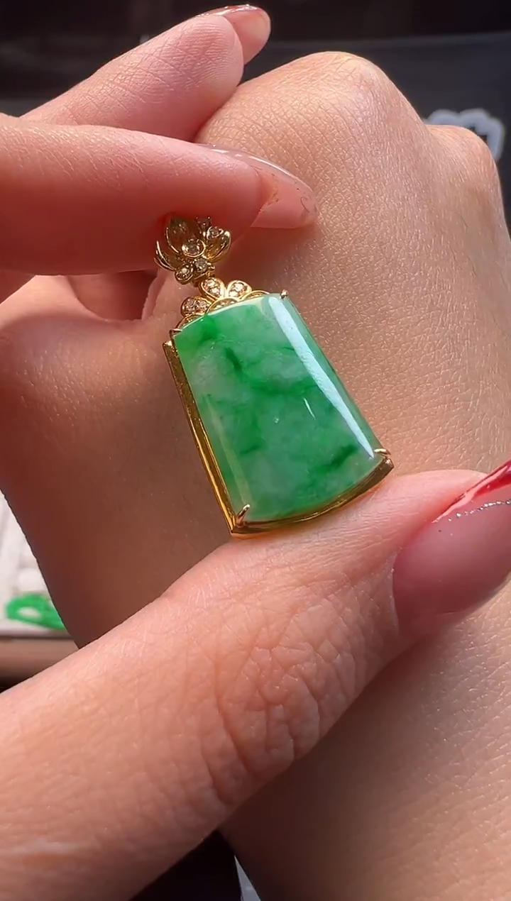 吊坠(不含链)18K金镶嵌翡翠 缅甸珠宝严选