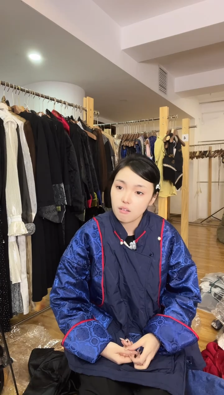 L码   130斤    外套