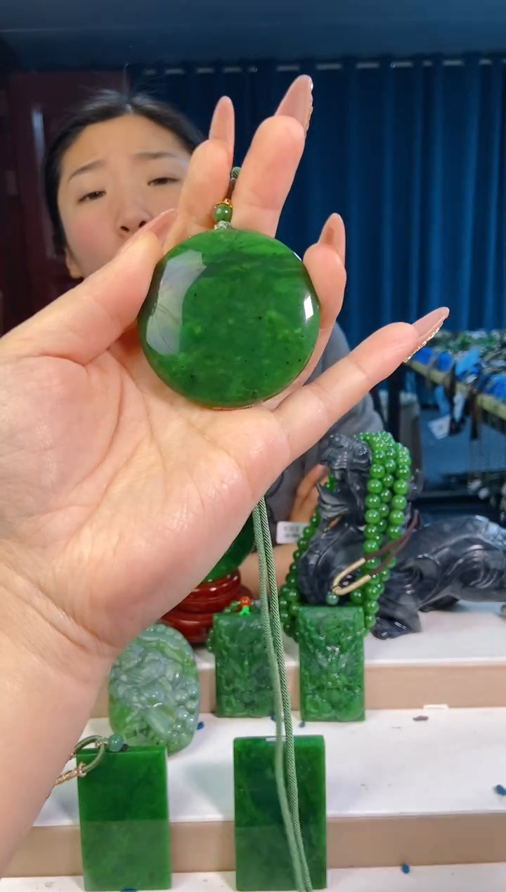 【闪购商品】和田玉挂件未镶嵌1