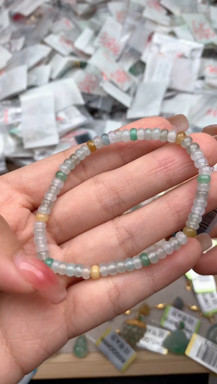 未镶嵌挂件翡翠1