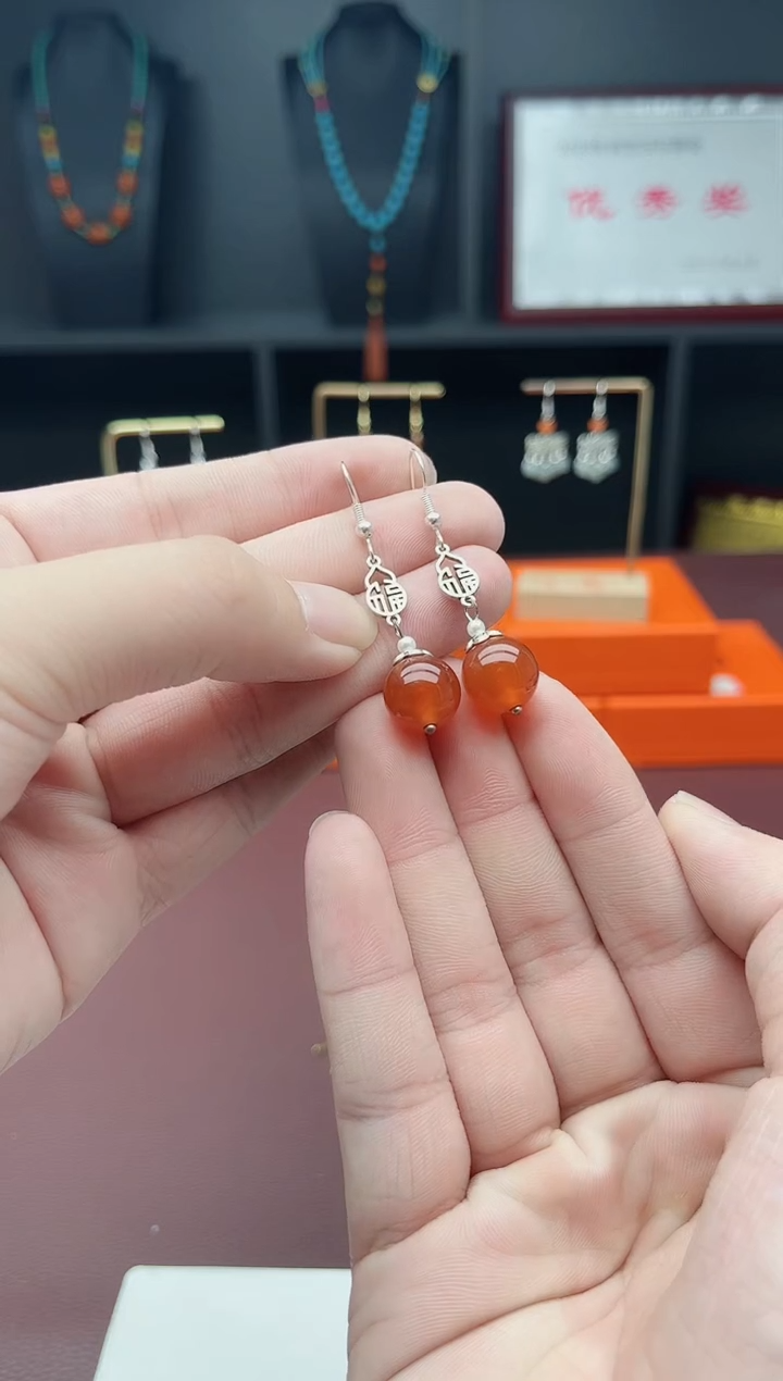 银S925镶嵌耳饰玛瑙/玉髓320