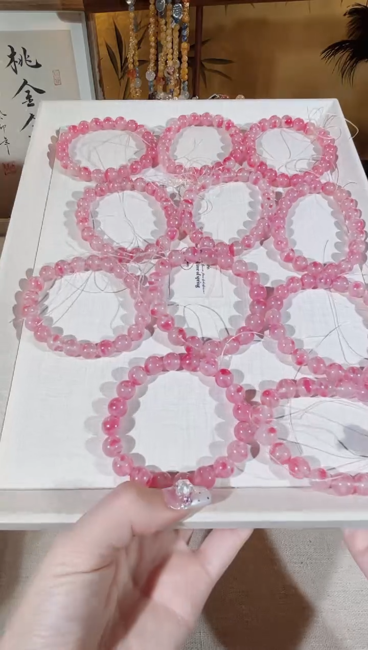 蔷薇辉石未镶嵌手串SS050多样性发一 颜色微差