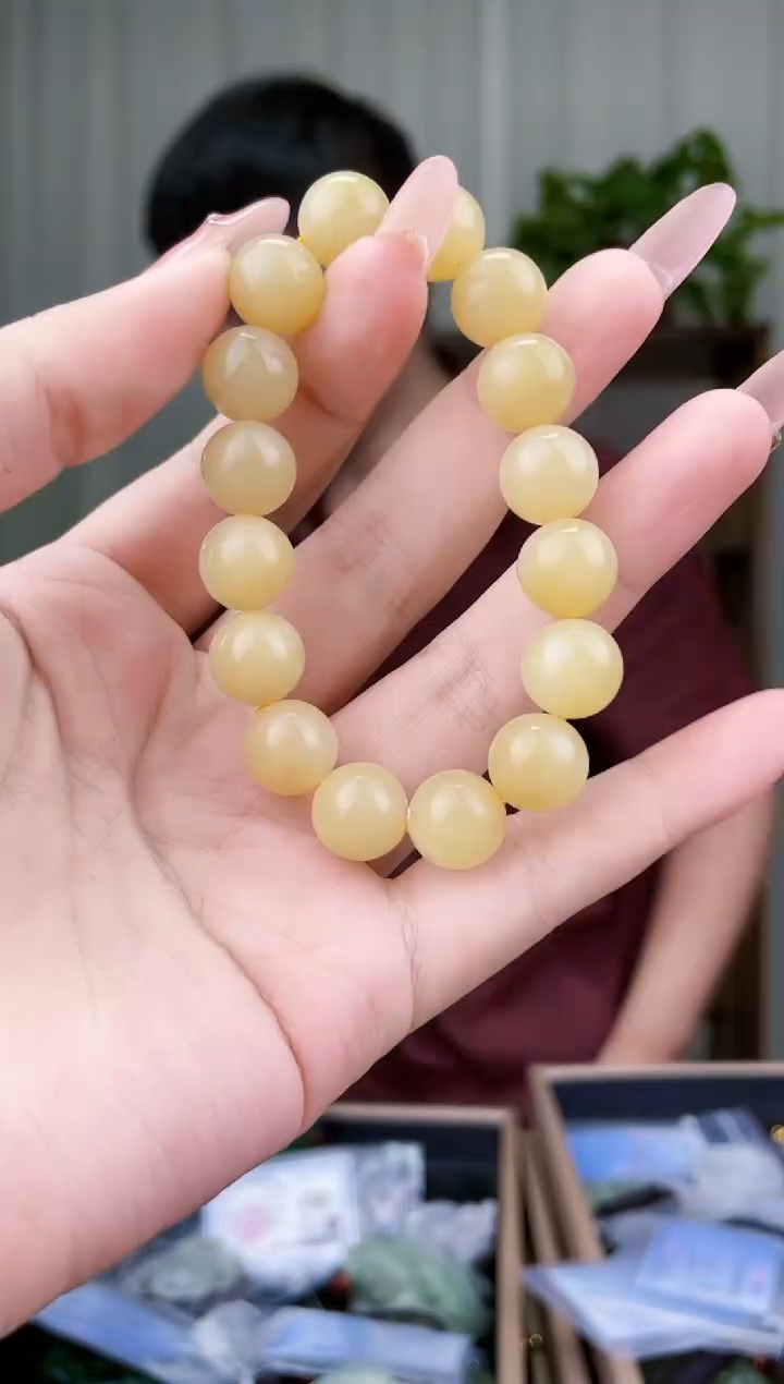 和田玉未镶嵌挂件拍一发一，多样性发货！