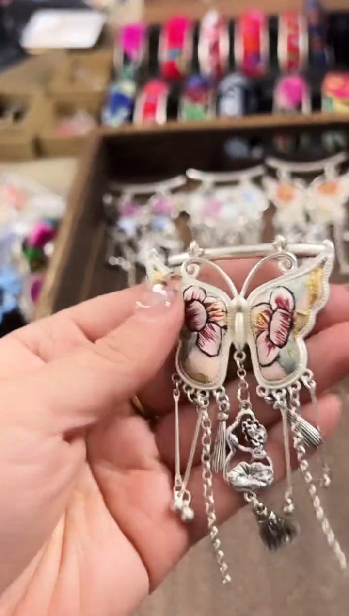 【闪购商品】织绣民族风老绣饰品338