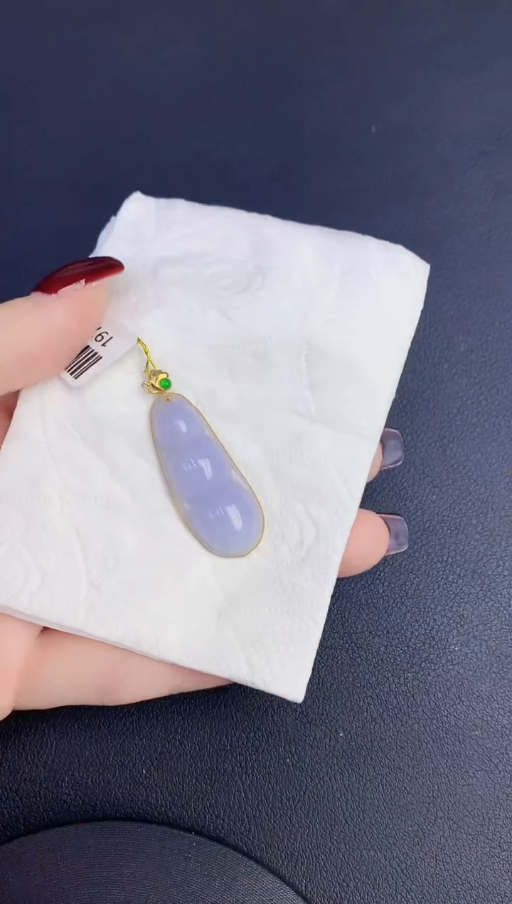 颈饰18K金镶嵌翡翠缅甸天然翡翠a货