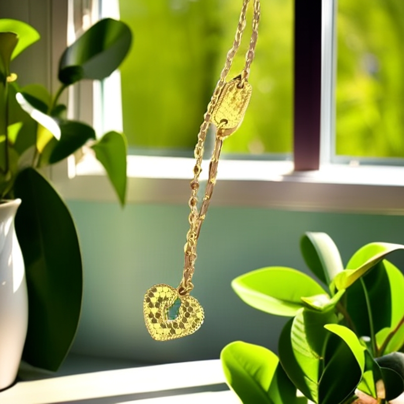 为初甄选--龙鳞爱心项链 KQ