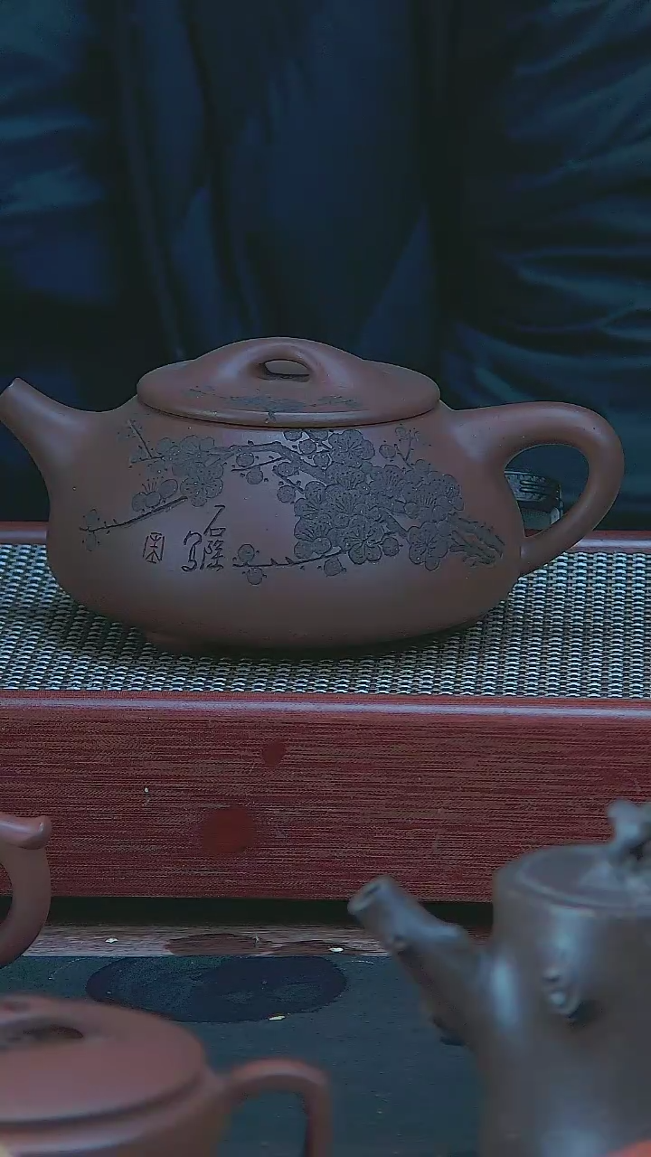 【闪购商品】紫砂茶壶石瓢壶墨梅