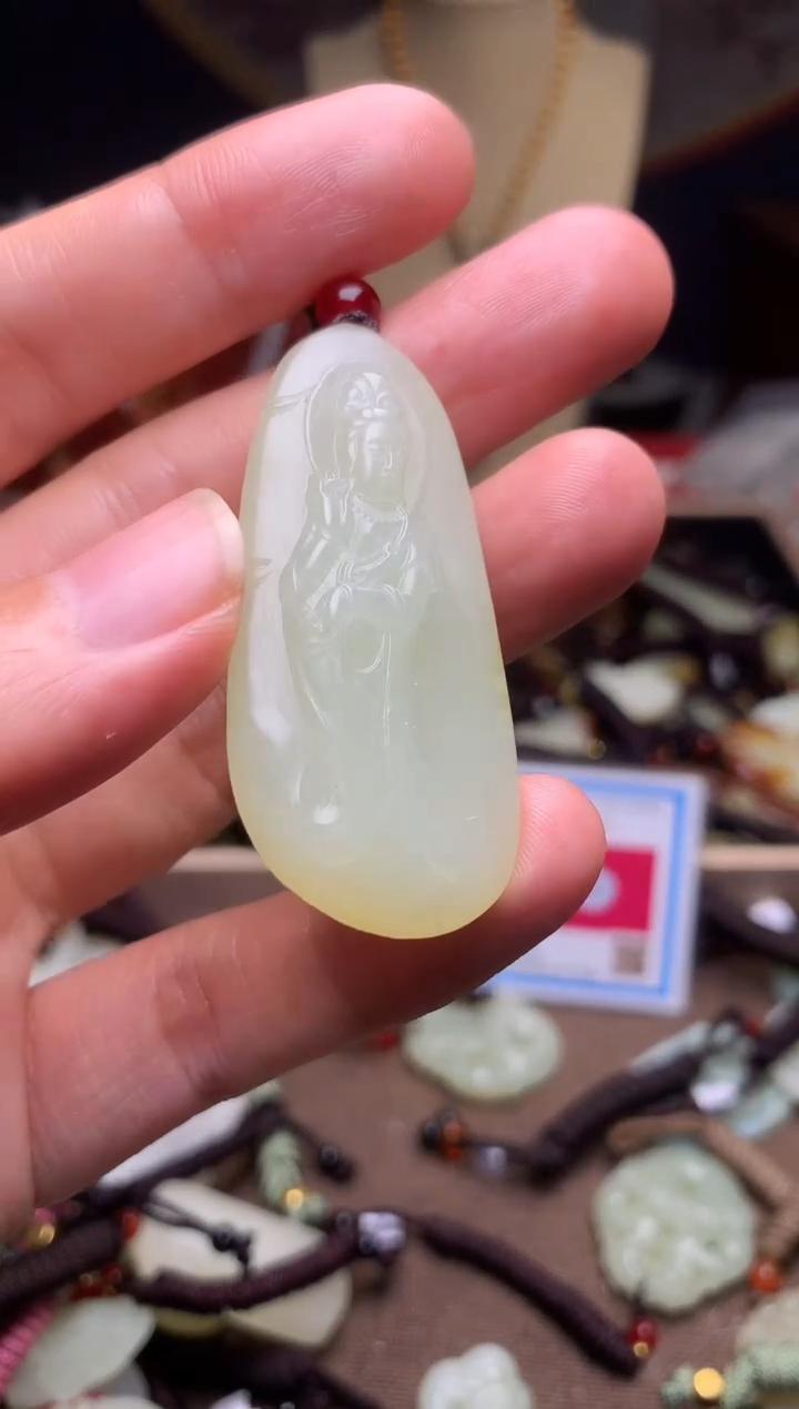 颈饰未镶嵌和田玉新疆料青海料清水和田玉吊坠